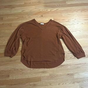 NWOT New In rust colored raw hem waffle shirt with bell sleeves